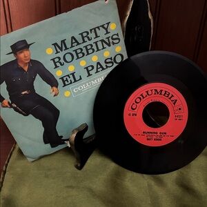 Columbia Marty Robbins El Paso Running Gun 45 RPM 9232